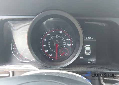 2023 Hyundai Elantra Sel z USA, uszkodzony, nr VIN 5NPLM4AG1PH092737